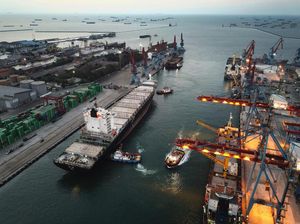 Pelindo Multi Terminal Jamin Arus Logistik Selama Natal dan Tahun Baru Lancar Pelindo Multi Terminal Jamin Arus Logistik Selama Natal dan Tahun Baru Lancar