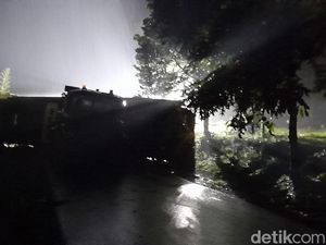 4 Hal Diketahui soal Bus Rombongan Pelajar Ciamis Terguling di Sumedang 4 Hal Diketahui soal Bus Rombongan Pelajar Ciamis Terguling di Sumedang