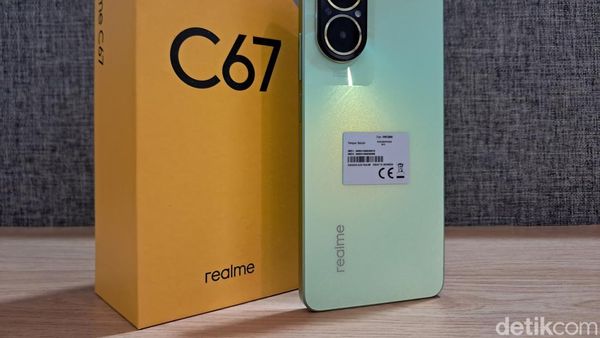 Unboxing Realme C67, Ponsel Rp 2 Jutaan Desain Kekinian