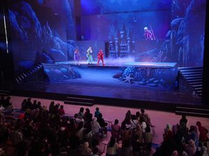 Nikmati Libur Nataru Bersama Keluarga? Bisa Main ke Trans Studio Cibubur