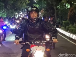 Pimpin Patroli Pengamanan Nataru di Surabaya, Walkot Eri Gaungkan Toleransi