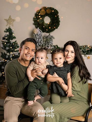 7 Potret Suka Cita Artis Rayakan Natal 2023