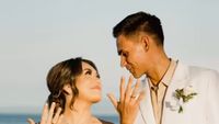 7 Foto Resepsi Pernikahan Amanda Gonzalez & Suami, Romantis di Tepi Pantai