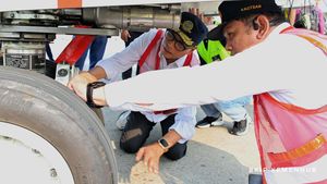 Kawal Nataru, Menhub Cek Bandara Soetta hingga Roda Pesawat