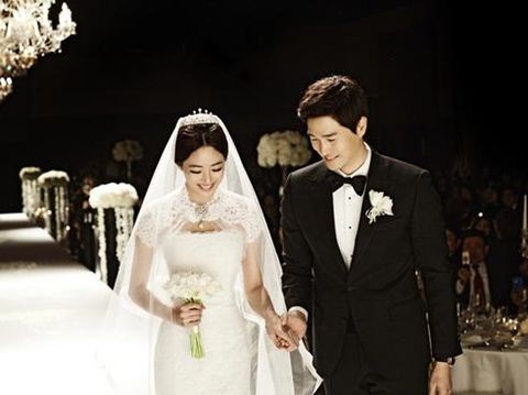 Kim Hyo Jin dan Yoo Ji Tae