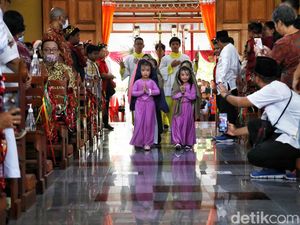 Misa Natal Khusus Anak-anak di Gereja Santo Servatius Bekasi