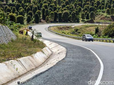 Panorama Indah Jalur Lintas Selatan Trenggalek-Tulungagung