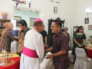 Tinjau Pelaksanaan Ibadah Natal, Ratu Dewa Ingatkan Toleransi Beragama