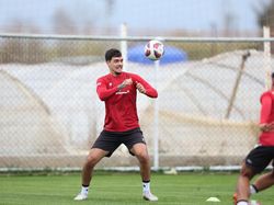 Vietnam Vs Indonesia: Shayne Pattynama Harap Dukungan Penuh Suporter