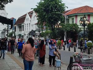 Kota Lama Semarang Jadi Destinasi Favorit Saat Libur Lebaran 2025 Kota Lama Semarang Jadi Destinasi Favorit Saat Libur Lebaran 2025