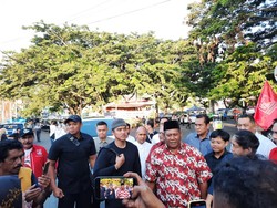 Tiba di Ternate, Kaesang Sarapan Bareng Warga dan Tokoh Lintas Agama