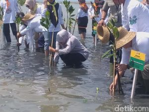 Khofifah Minta Semua Pihak Tingkatkan Kewaspadaan di 5 Daerah Wisata Ini