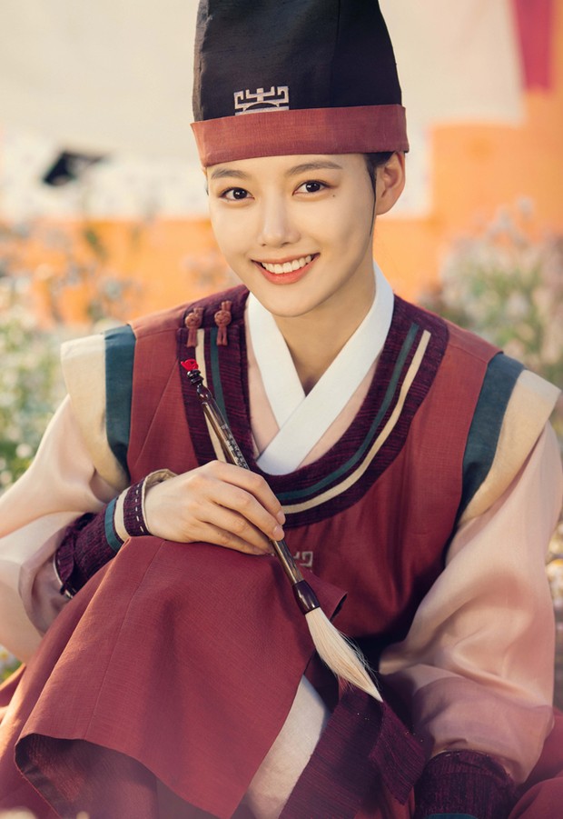 Kim Yoo Jung di drama Lovers of the Red Sky /Foto: program.sbs.co.kr yoo jung