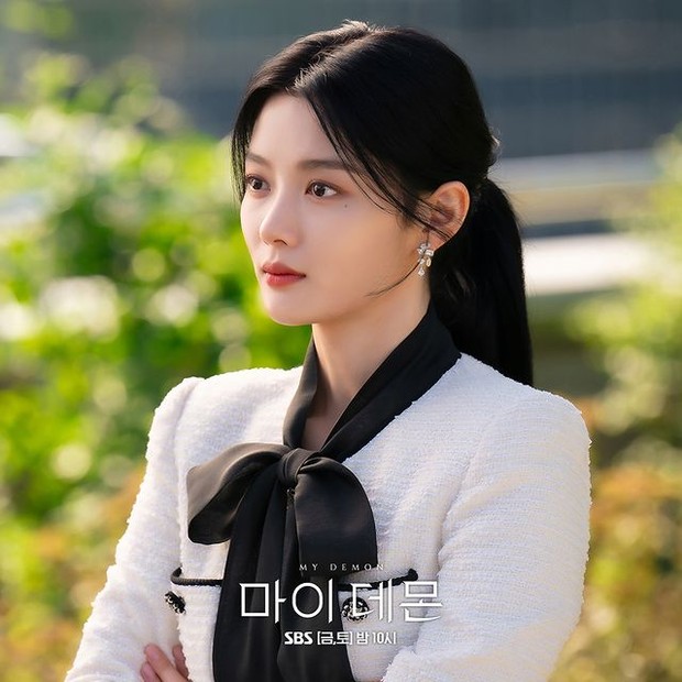 Kim Yoo Jung di drama My Demon /Foto: instagram.com/sbsdrama.official yoojung