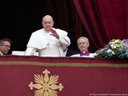 Paus Fransiskus Serukan Diakhirinya Konflik di Seluruh Dunia