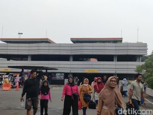 Cerita Warga dari Jatim Sengaja Berlibur ke TMII Jakarta di Momen Libur Natal Cerita Warga dari Jatim Sengaja Berlibur ke TMII Jakarta di Momen Libur Natal