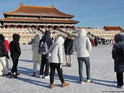 Rekor Baru! China Catat Suhu Dingin Terlama di Bawah Nol