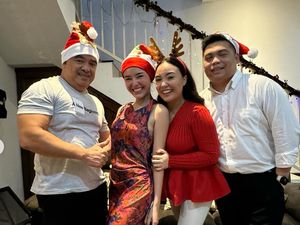 Gaya Amanda Manopo Rayakan Natal Bareng Keluarga, Bentuk Tubuh Jadi Sorotan Gaya Amanda Manopo Rayakan Natal Bareng Keluarga, Bentuk Tubuh Jadi Sorotan