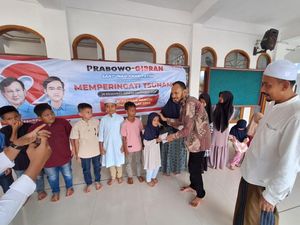 Kenang 19 Tahun Tsunami Aceh, Relawan for Gibran Santuni Anak Yatim Kenang 19 Tahun Tsunami Aceh, Relawan for Gibran Santuni Anak Yatim