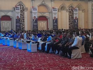 Bobby Nasution Datang ke Perayaan Natal Partai Demokrat yang Dihadiri SBY-AHY