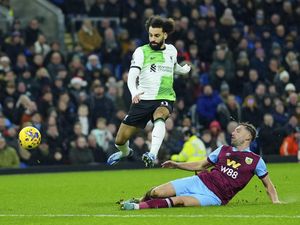 Mo Salah Masih Mejan Lawan Burnley: 9 Laga, 0 Gol Mo Salah Masih Mejan Lawan Burnley: 9 Laga, 0 Gol