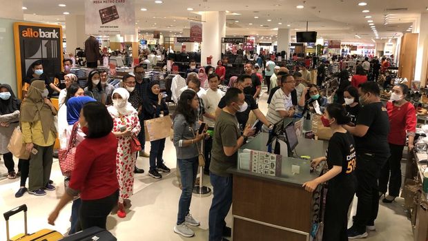 Dapatkan Promo Menarik di Metro Year End 'One Day Super Special'