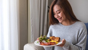 Waktu sarapan terbaik untuk bantu menurunkan berat badan, saran dari ahli.