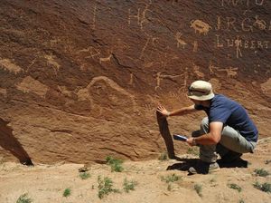 Arkeolog Polandia Temukan Kalender Kuno Berusia 3.000 Tahun di Colorado Arkeolog Polandia Temukan Kalender Kuno Berusia 3.000 Tahun di Colorado