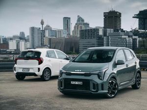 Tampang Kia Picanto Terbaru, Harga Mulai Rp 188 Jutaan Tampang Kia Picanto Terbaru, Harga Mulai Rp 188 Jutaan