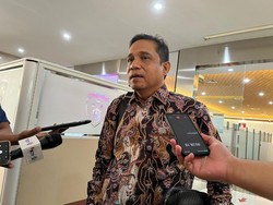 Pengacara Hormati Prof Romli yang Tak Mau Jadi Saksi Meringankan Firli Bahuri