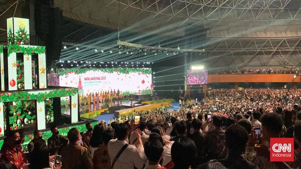 Perayaan Natal Nasional 2023 di Gereja Graha Betani, Nginden, Surabaya, Rabu (27/12). (CNNIndonesia/Farid)
