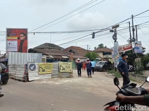 Detik-detik Mahasiswi Jambi Terperosok ke Proyek IPAL saat Kejar Jambret Detik-detik Mahasiswi Jambi Terperosok ke Proyek IPAL saat Kejar Jambret