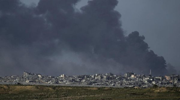 Tragis, Gaza Masih Dikepung Asap Hitam Gempuran Israel