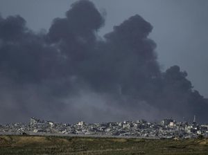 Tragis, Gaza Masih Dikepung Asap Hitam Gempuran Israel