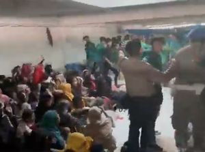 Alasan Mahasiswa Aceh Usir Pengungsi Rohingya: Ngelakuin Hal Tak Masuk Akal Alasan Mahasiswa Aceh Usir Pengungsi Rohingya: Ngelakuin Hal Tak Masuk Akal