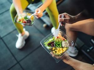 Mau Olahraga? Ini 5 Aturan Waktu Makan yang Tepat Mau Olahraga? Ini 5 Aturan Waktu Makan yang Tepat