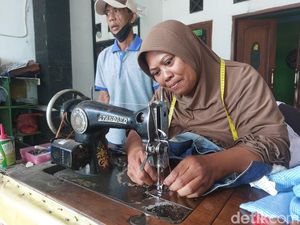 Langkah Yulianah, Tukang Permak Baju yang Tengah Berjuang ke Parlemen