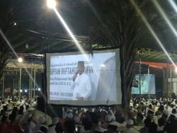 Kelakar Anies Jadi Capres Modal Dengkul: Banyak Keliling, Baliho Kurang