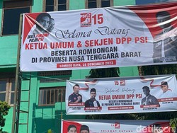 Baliho Ikut Jokowi Pilih PSI Berjejer di Acara yang Dihadiri Kaesang