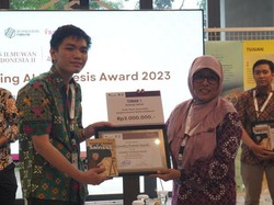 Ini Cornelius Francis Jayadi, Mahasiswa S2 ITB Juara ALMI Thesis Awards 2023