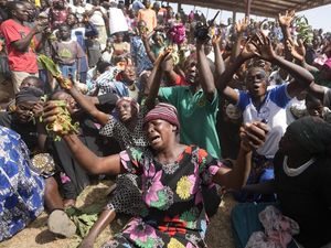 Geger 113 Orang di Nigeria Tewas Diserang Kelompok Bersenjata Geger 113 Orang di Nigeria Tewas Diserang Kelompok Bersenjata