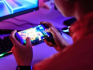 Wah! Trafik Data Main Game Meroket Saat Bulan Puasa Wah! Trafik Data Main Game Meroket Saat Bulan Puasa