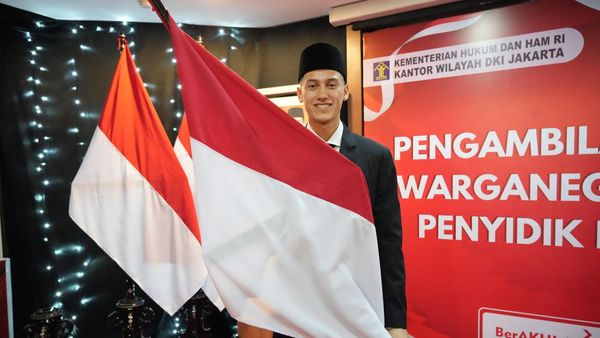 Foto: Jay Idzes Pemain Baru Timnas Indonesia, Hari Ini Sah Jadi WNI