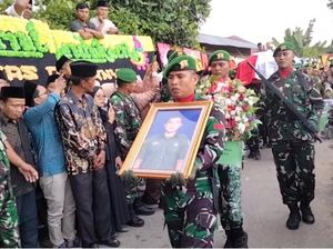 Kopda Hendrianto Dimakamkan, Walkot Sungai Penuh Ucap Belasungkawa Kopda Hendrianto Dimakamkan, Walkot Sungai Penuh Ucap Belasungkawa
