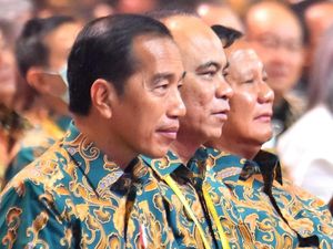 Pesan Perdamaian Menkominfo Usai Perayaan Natal Nasional di Surabaya Pesan Perdamaian Menkominfo Usai Perayaan Natal Nasional di Surabaya