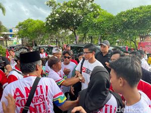 Disambut Gendang Beleq, Intip Gaya Kaesang Hadiri Kopdarwil PSI NTB
