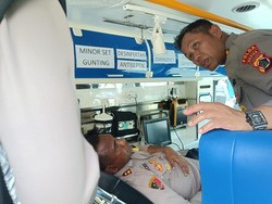 Kapolres Jayapura Luka Kena Lemparan Batu Pengantar Jenazah Lukas Enembe