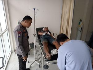 Tabung Gas 3 Kg Meledak di Lombok Timur, Lima Pria Terbakar Tabung Gas 3 Kg Meledak di Lombok Timur, Lima Pria Terbakar
