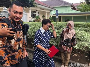 Respons Menlu Retno Marsudi Ditanya soal Pengungsi Rohingya Diusir di Aceh Respons Menlu Retno Marsudi Ditanya soal Pengungsi Rohingya Diusir di Aceh