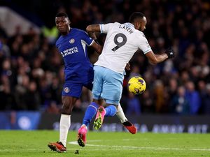 Chelsea Vs Palace Sengit di Babak Pertama, Sama Kuat 1-1